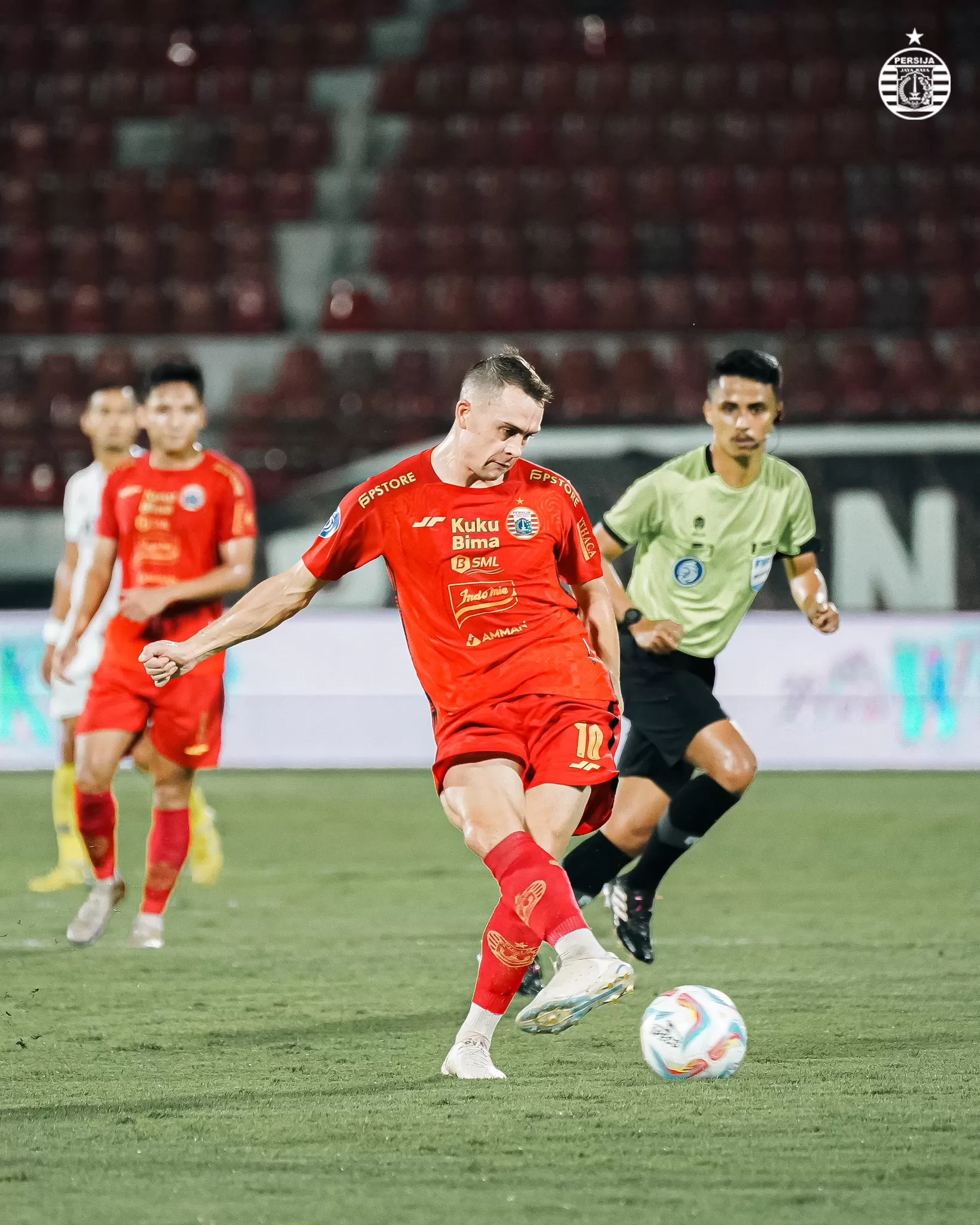 Persija Jakarta Vs Psis Semarang: Pertandingan Tanpa Kompromi - Beritaja